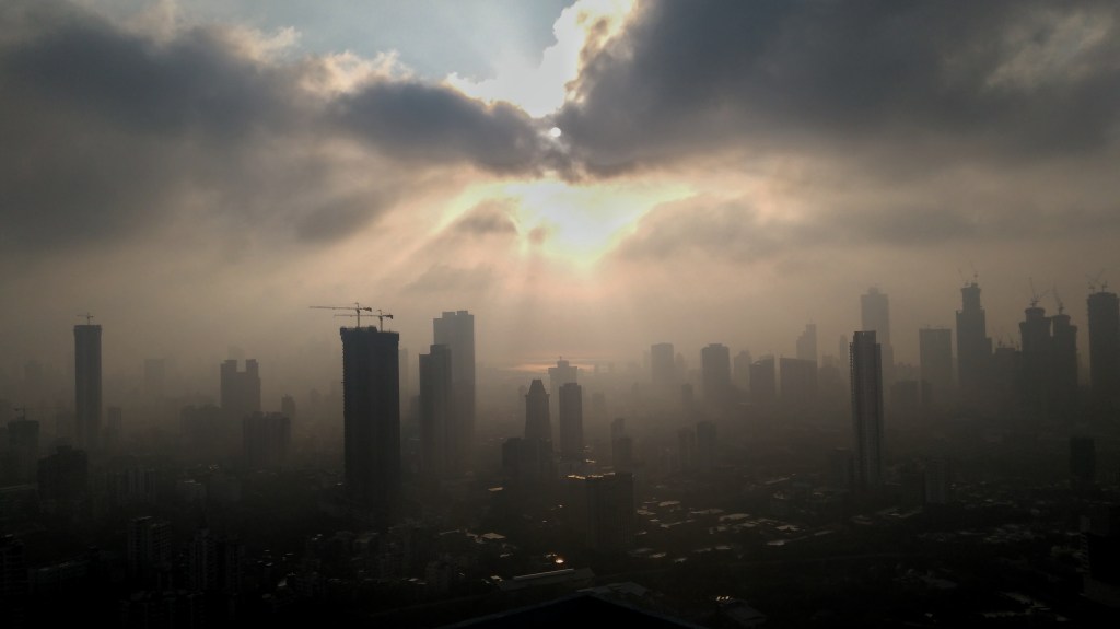 Mumbai Skyline, Clouds, Sun, Silhouette Mumbai Skyline, Clouds, Sun, Silhouette